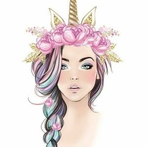 Meet your Posher Saphira